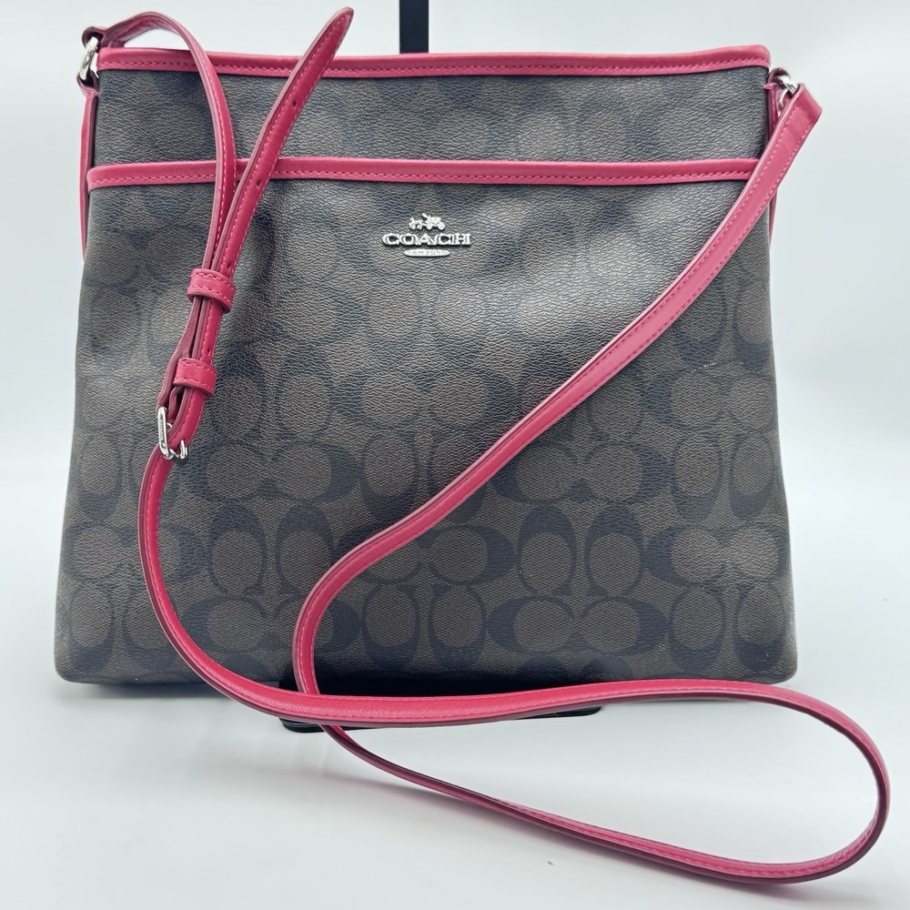 VTG COACH F58297 Brown Black Signatur File Bag Coated Canvas Crossbody Purse Red